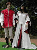 Les costumes de Dame Hliette et Sieur Arnaud