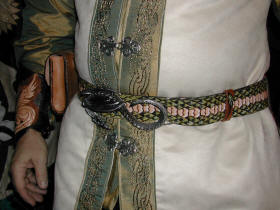 Ceinture en cuir repouss, cailles de dragon et boucle dragon