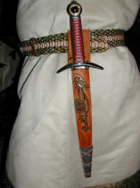 Fourreau en cuir, avec motif celtique,  pour dague médiévale