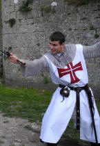 Cotte d'arme, avec croix templire