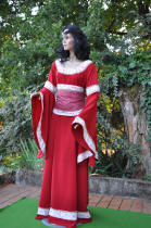 La robe médiévale de Dame Céline