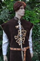 tabard mdival en cuir