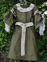 La robe médiévale pour fillette