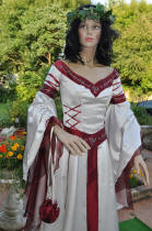 Mariage elfique : robe de marie de Dame Anas