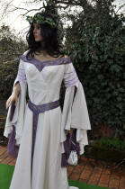 La robe de marie elfique de Dame Marguerite