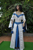 La robe de mariée elfique de Dame Marietta