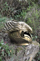 Casque elfique surmont d'un aigle