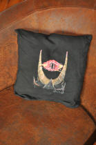 Coussin, peint  la main, Oeil de  Sauron