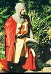 Le costume mdivale (cape semi-circulaire et tunique) Roi Arthur Pendragon