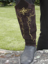 Fausses bottes en cuir, avec motifs elfiques