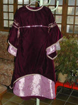 Robe de princesse mdivale pour fillette